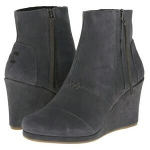 EUC TOMS Women’s Desert Wedge High Bootie - 9.5